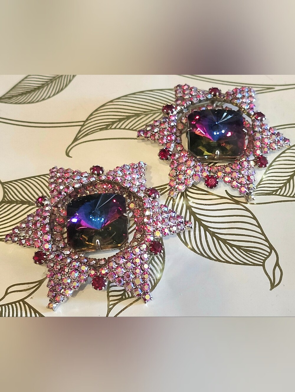 Vintage Starburst Heliotrope Aurora Borealis Brooch & Pendant Set - Picture 4 of 8